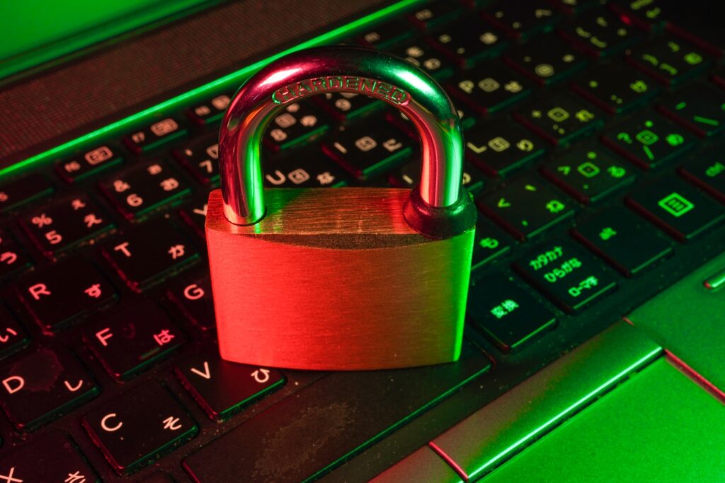 Réponses au test de sécurité Adecco : conseils pour réussir Cyber security image